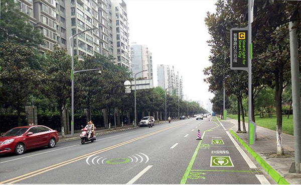 智慧路燈桿，協(xié)助智慧社區(qū)實(shí)現(xiàn)網(wǎng)絡(luò)泛在化、系統(tǒng)集成化、設(shè)備智能化、設(shè)計(jì)生態(tài)化。佰馬自主研發(fā)的5G/4G邊緣計(jì)算網(wǎng)關(guān)，與智慧燈桿各子系統(tǒng)無(wú)縫對(duì)接，實(shí)現(xiàn)燈桿設(shè)備一站接入、智能化管理。